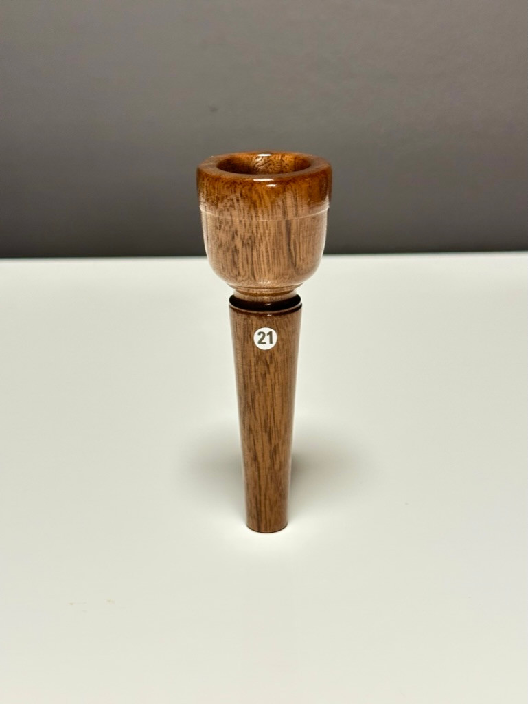 Mundstück aus Nussholz, Durchmesser 21 mm, lackiert – MU21NU
