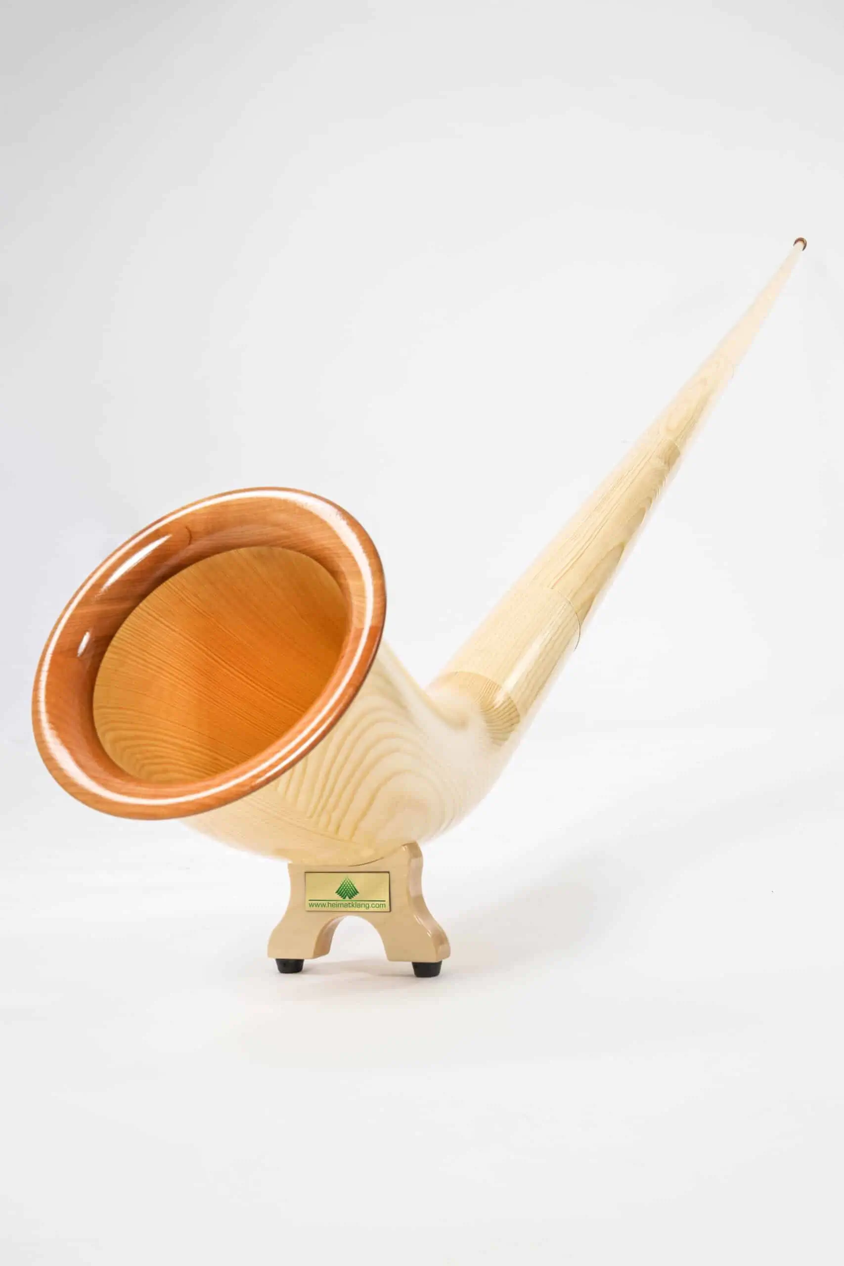 Alphorn aus Fichte, natur lackiert, Stimmung f – 714002