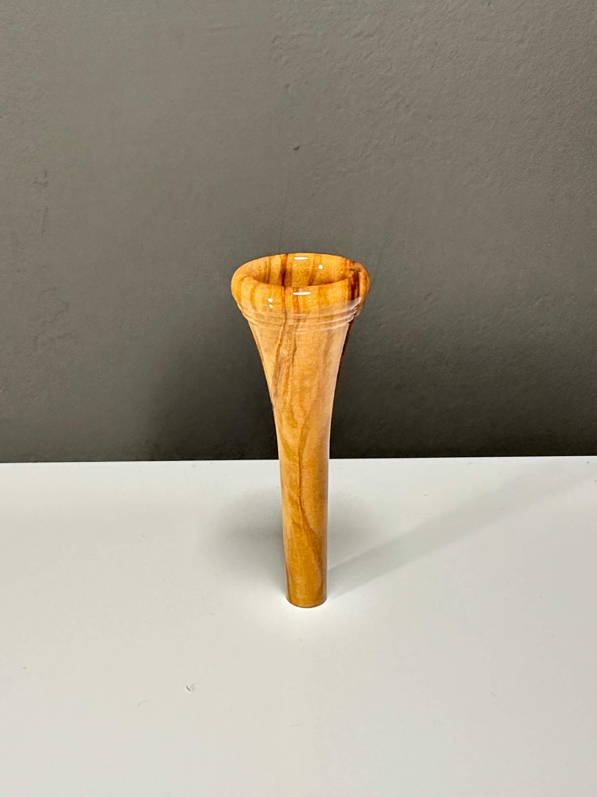 Mundstück für Waldhorn aus Olivenholz, Grösse 11 – WH11 Olive
