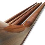 Hochwertige Alphörner aus Holz von NATURINSTRUMENTE, perfekt für traditionellen Klang und Präzision.